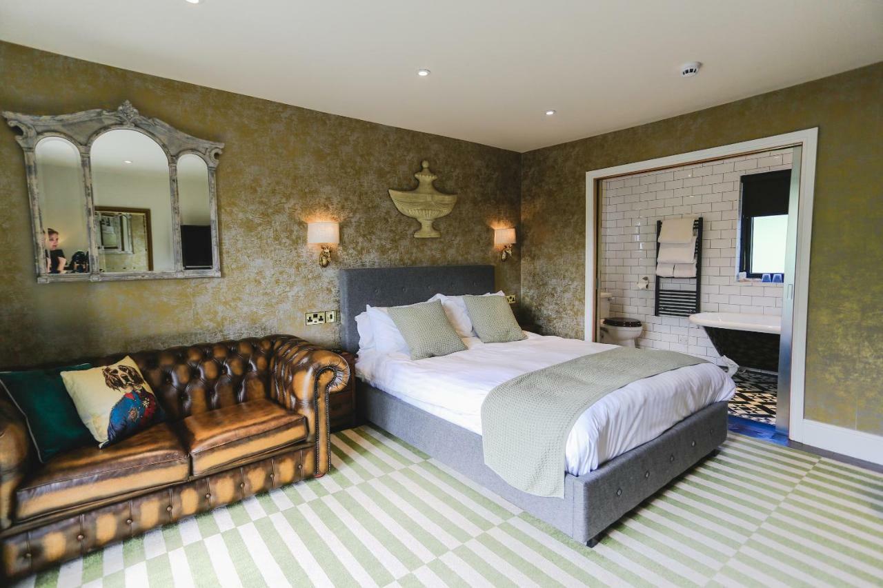 Beck Hall 4*